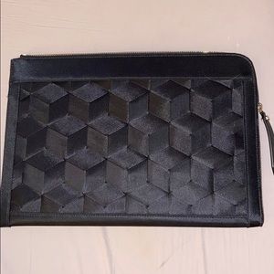 Welden 13 inch slim sleeve